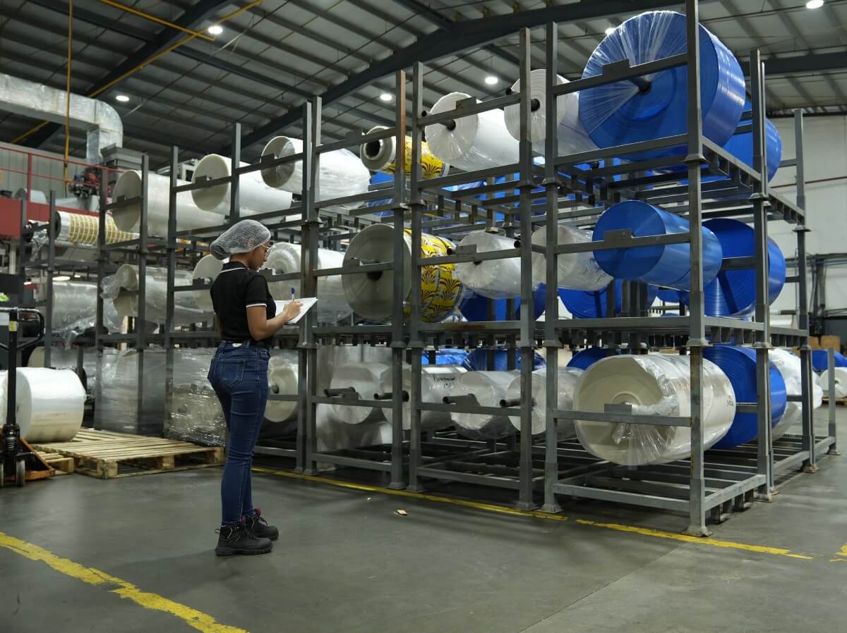 Plasticos Generales: lead packaging manufacturer in the region